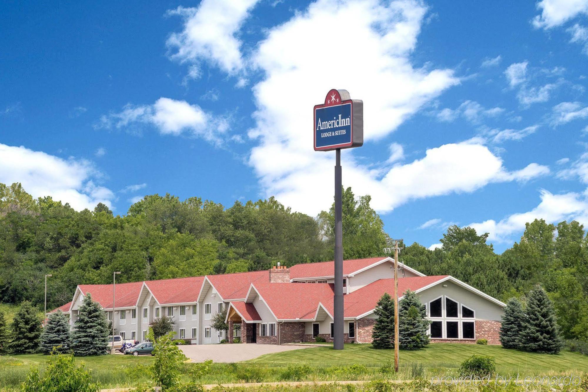 Americinn By Wyndham Baldwin Buitenkant foto